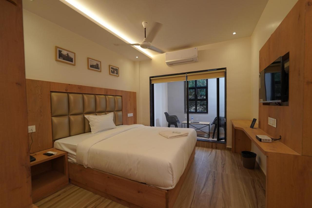 Southern Residency Kochi Esterno foto