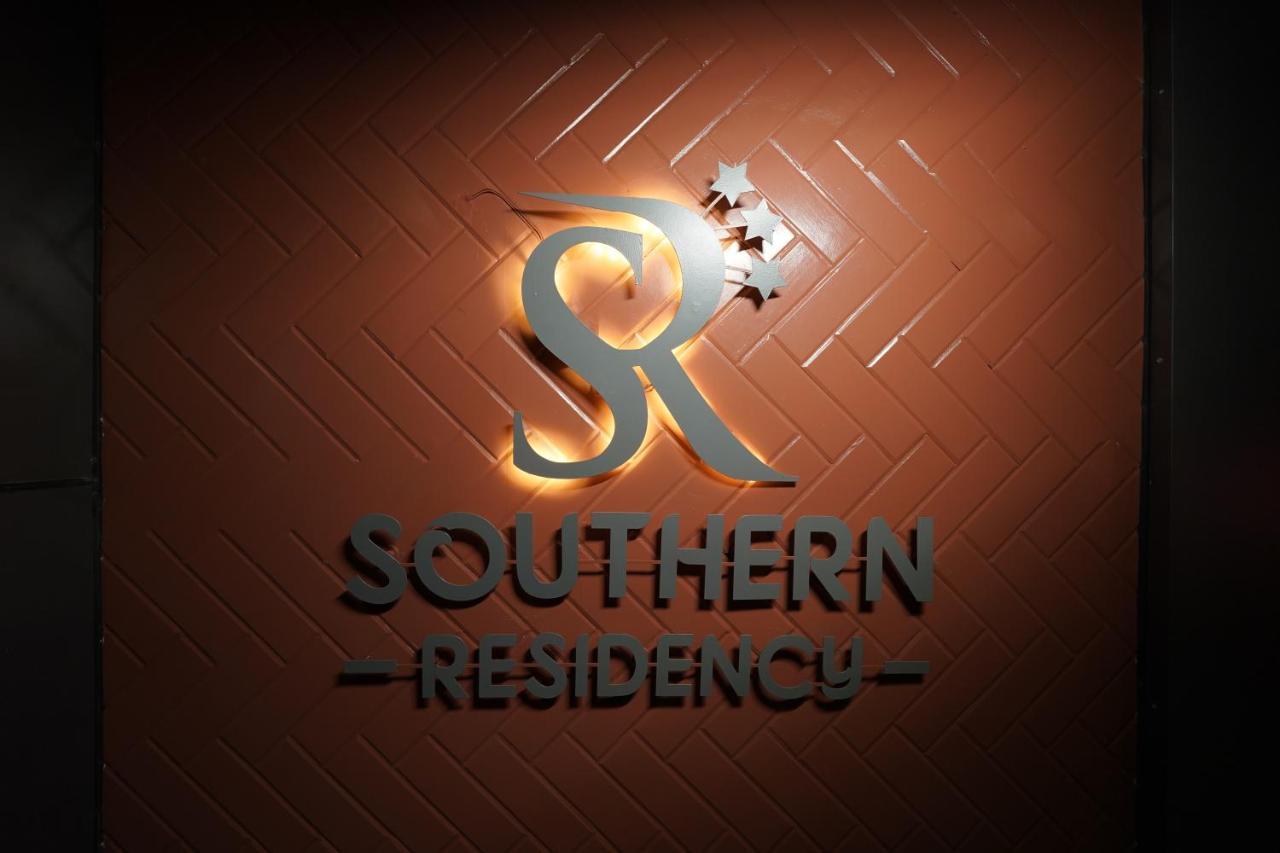 Southern Residency Kochi Esterno foto